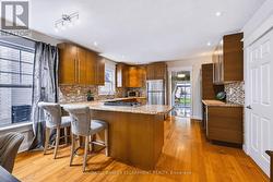 18 LOWREY AVENUE N  Cambridge, ON N1R 5A2