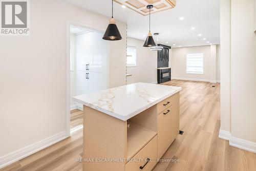 250 Rosslyn Avenue N, Hamilton, ON 