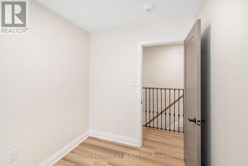 250 Rosslyn Avenue N, Hamilton, ON 