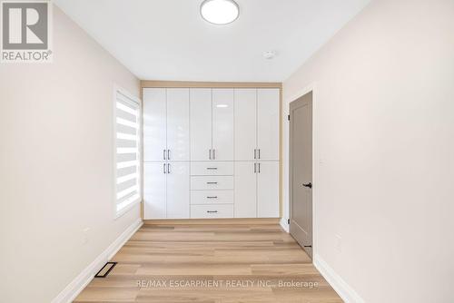250 Rosslyn Avenue N, Hamilton, ON 