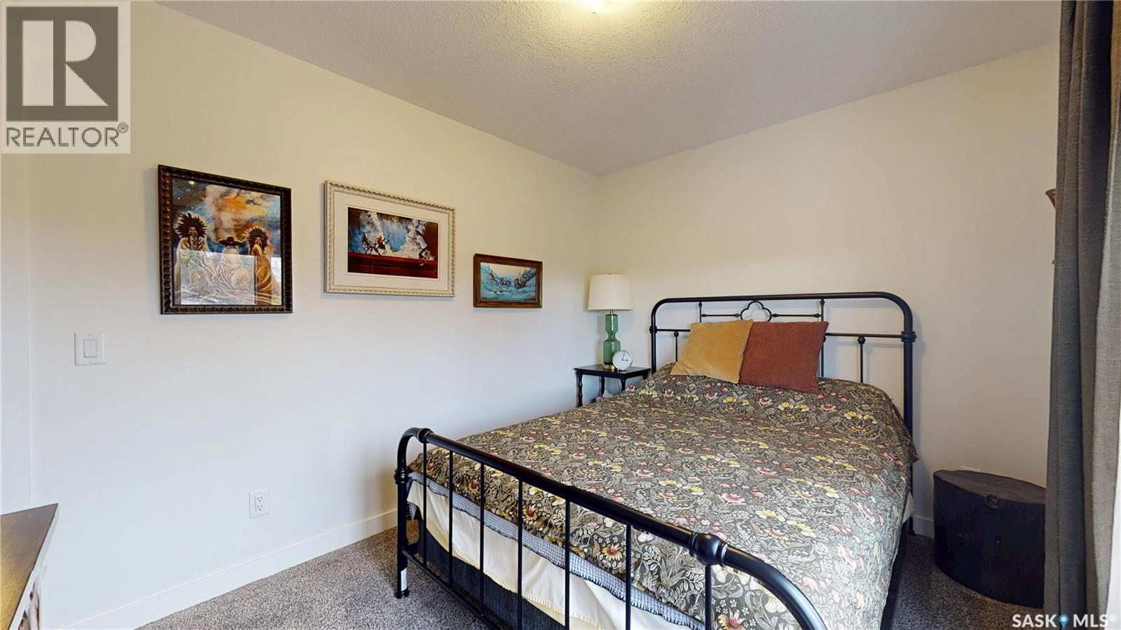 6224 8Th Avenue, Regina, SK