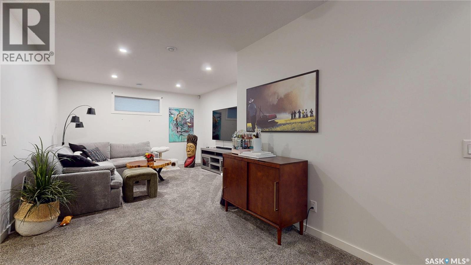 6224 8Th Avenue, Regina, SK