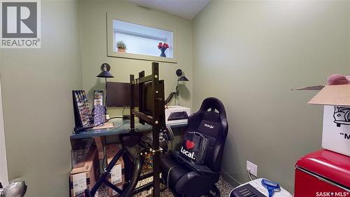 6224 8Th Avenue, Regina, SK 