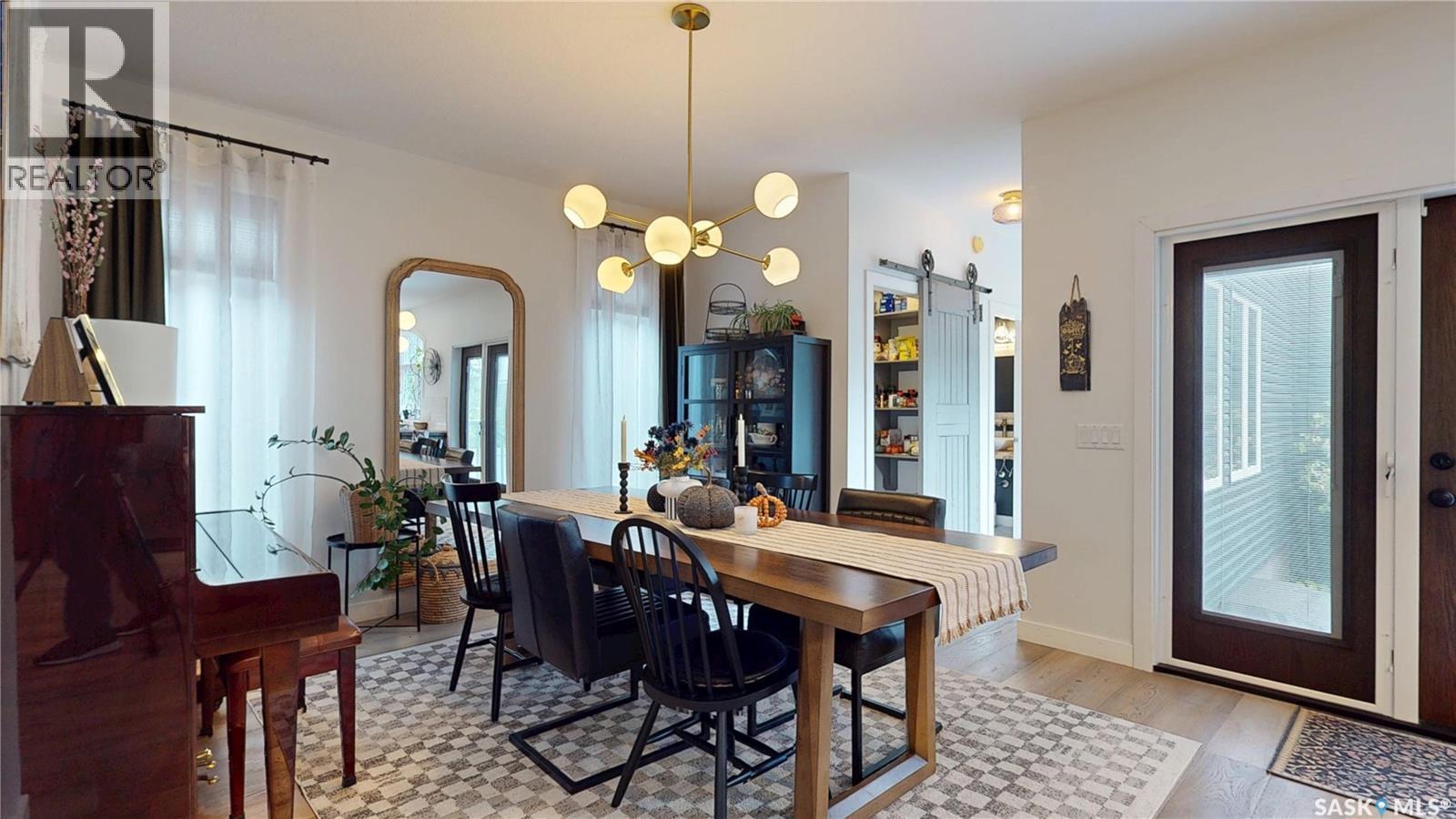 6224 8Th Avenue, Regina, SK