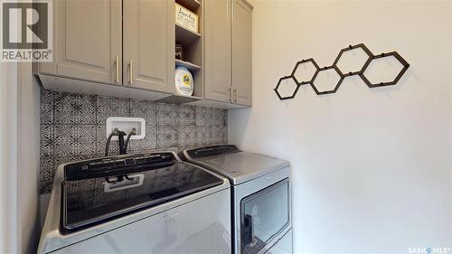 6224 8Th Avenue, Regina, SK 