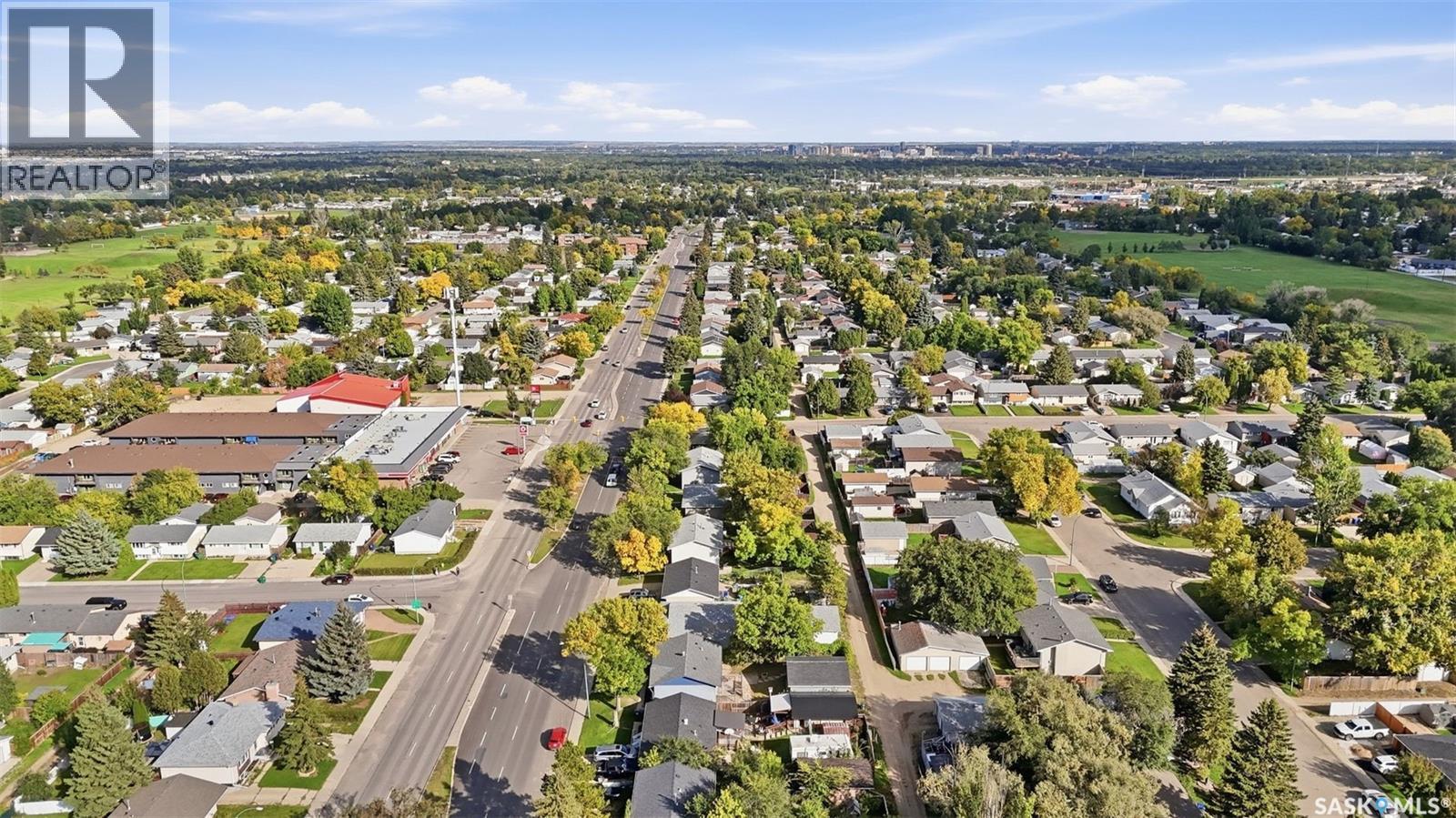 3805 Diefenbaker Drive, Saskatoon, SK