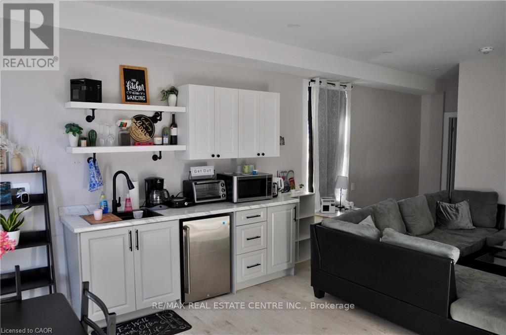 119 Ottawa Street N, Hamilton, ON