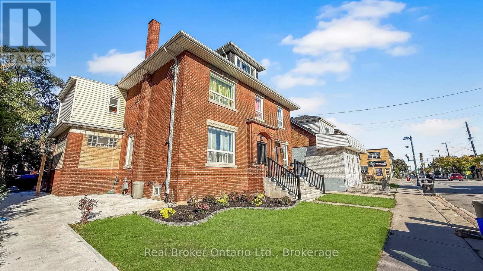 119 Ottawa Street N, Hamilton, ON