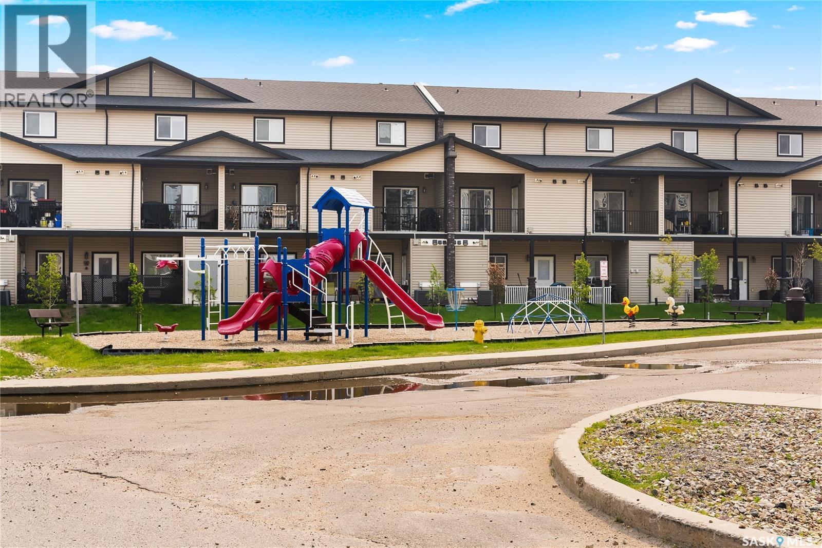305 3822 Dewdney Avenue E, Regina, SK