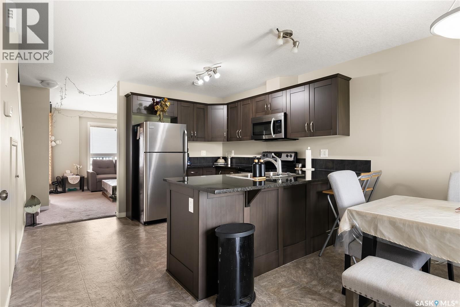 305 3822 Dewdney Avenue E, Regina, SK