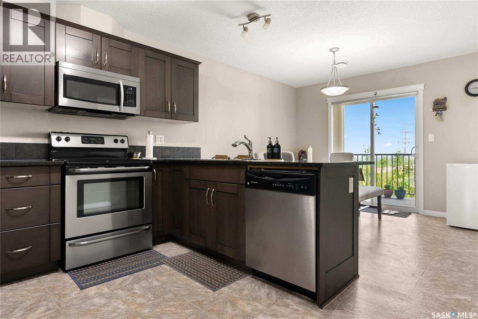 305 3822 Dewdney Avenue E, Regina, SK
