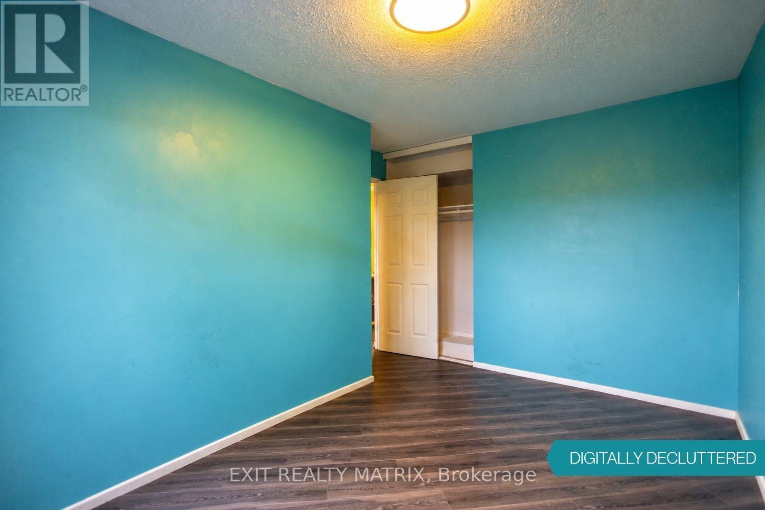 3006 Fairlea Crescent, Ottawa, ON