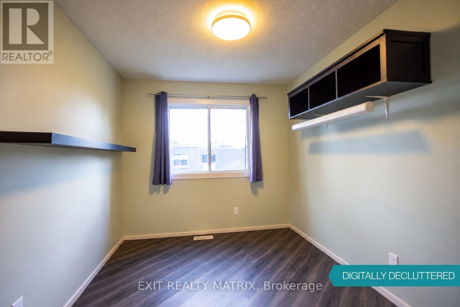 3006 Fairlea Crescent, Ottawa, ON