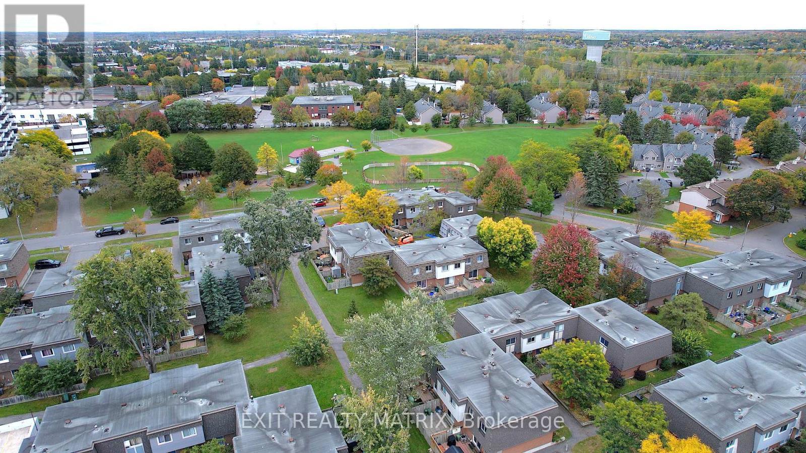 3006 Fairlea Crescent, Ottawa, ON