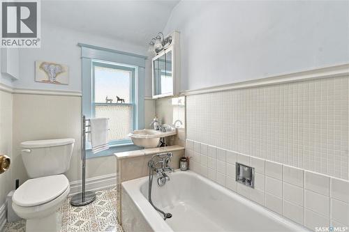 517 Rusholme Road, Saskatoon, SK 