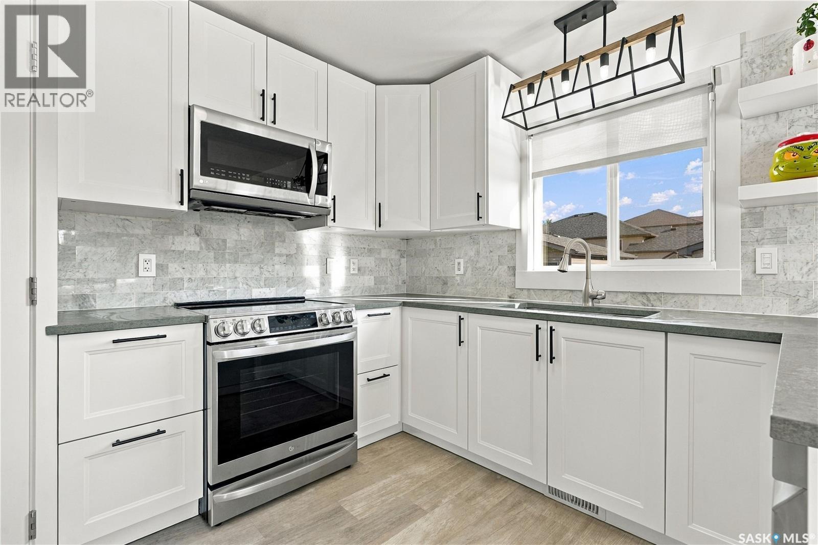 302 Gordon Road, Saskatoon, SK