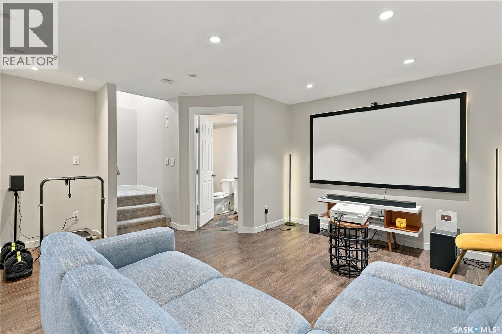 302 Gordon Road, Saskatoon, SK