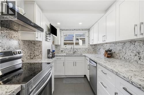 658 Upper Wellington Street, Hamilton, ON 
