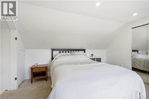 658 Upper Wellington Street, Hamilton, ON 