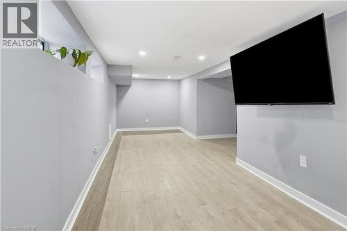 658 Upper Wellington Street, Hamilton, ON 