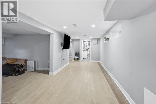 658 Upper Wellington Street, Hamilton, ON 