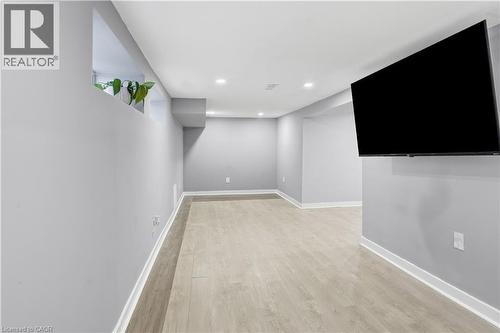 658 Upper Wellington Street, Hamilton, ON 