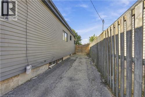 658 Upper Wellington Street, Hamilton, ON 