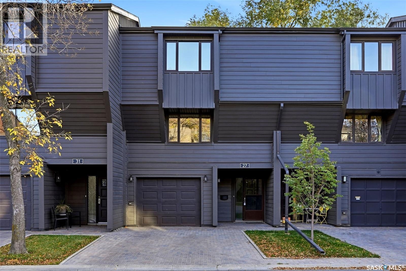 27 Quincy Drive, Regina, SK