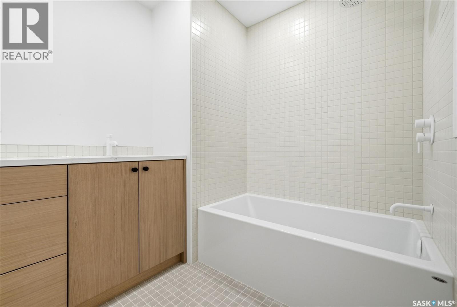 27 Quincy Drive, Regina, SK