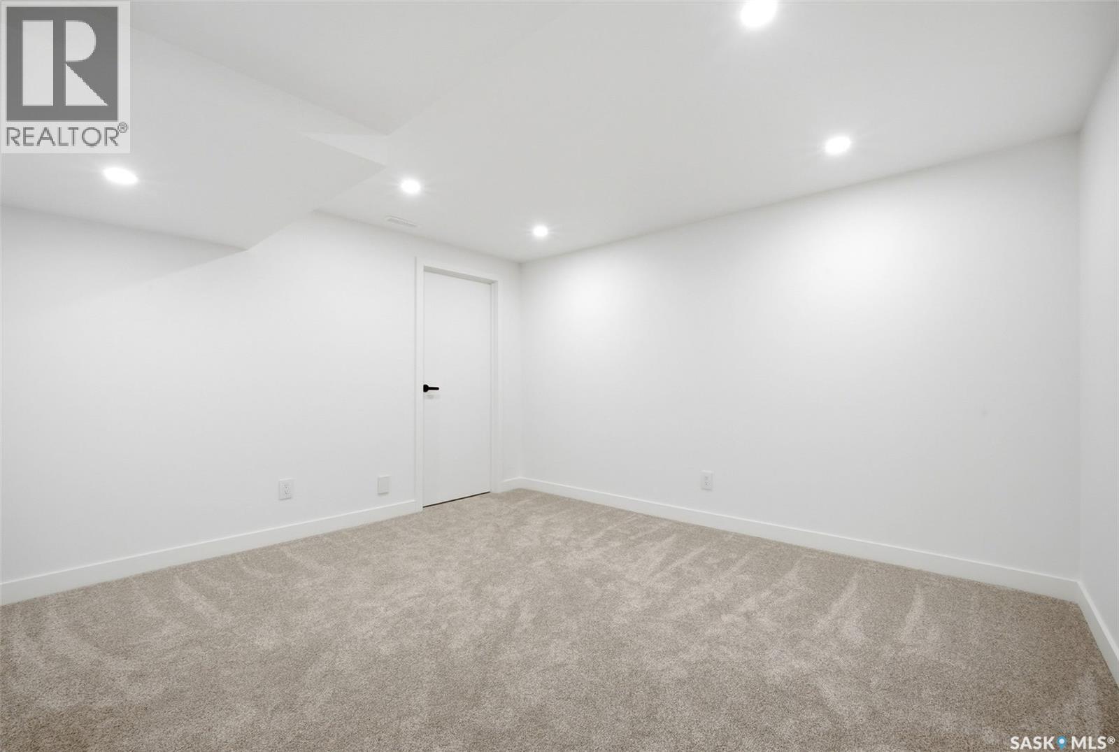 27 Quincy Drive, Regina, SK