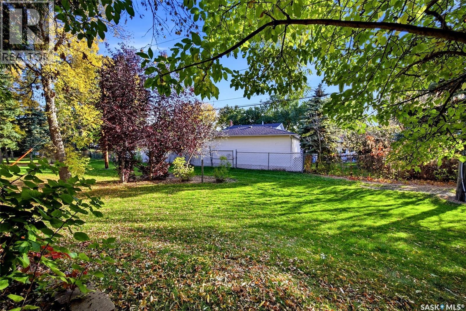 27 Quincy Drive, Regina, SK