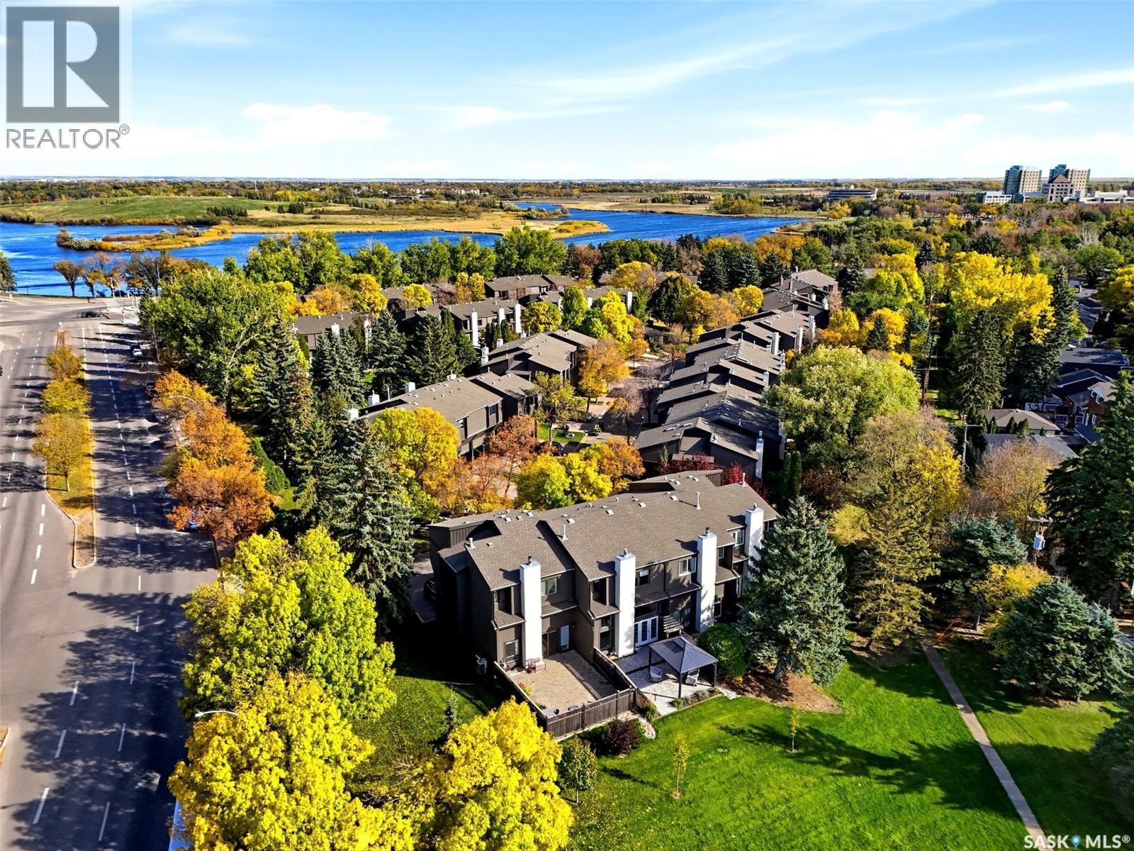 27 Quincy Drive, Regina, SK