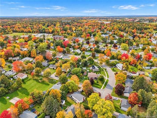 7 Manchester Crt, Fredericton, NB 
