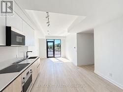 308 - 699 SHEPPARD AVENUE E Toronto, ON M2K 0J5