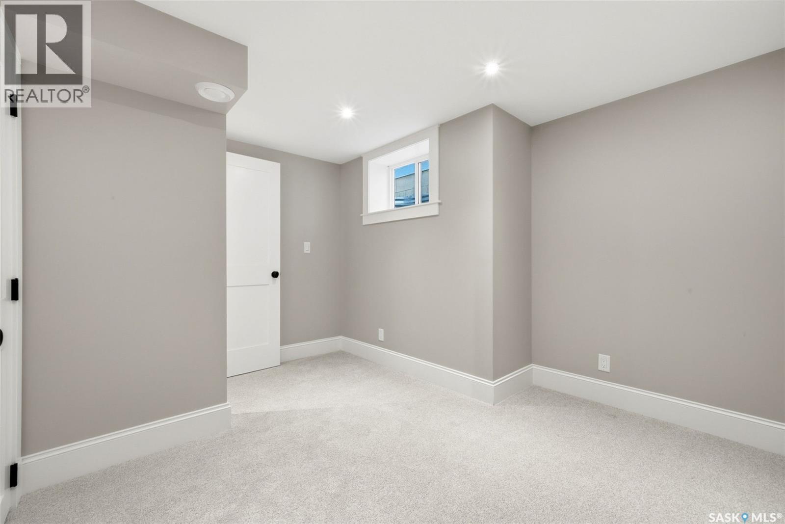 2928 19Th Avenue, Regina, SK