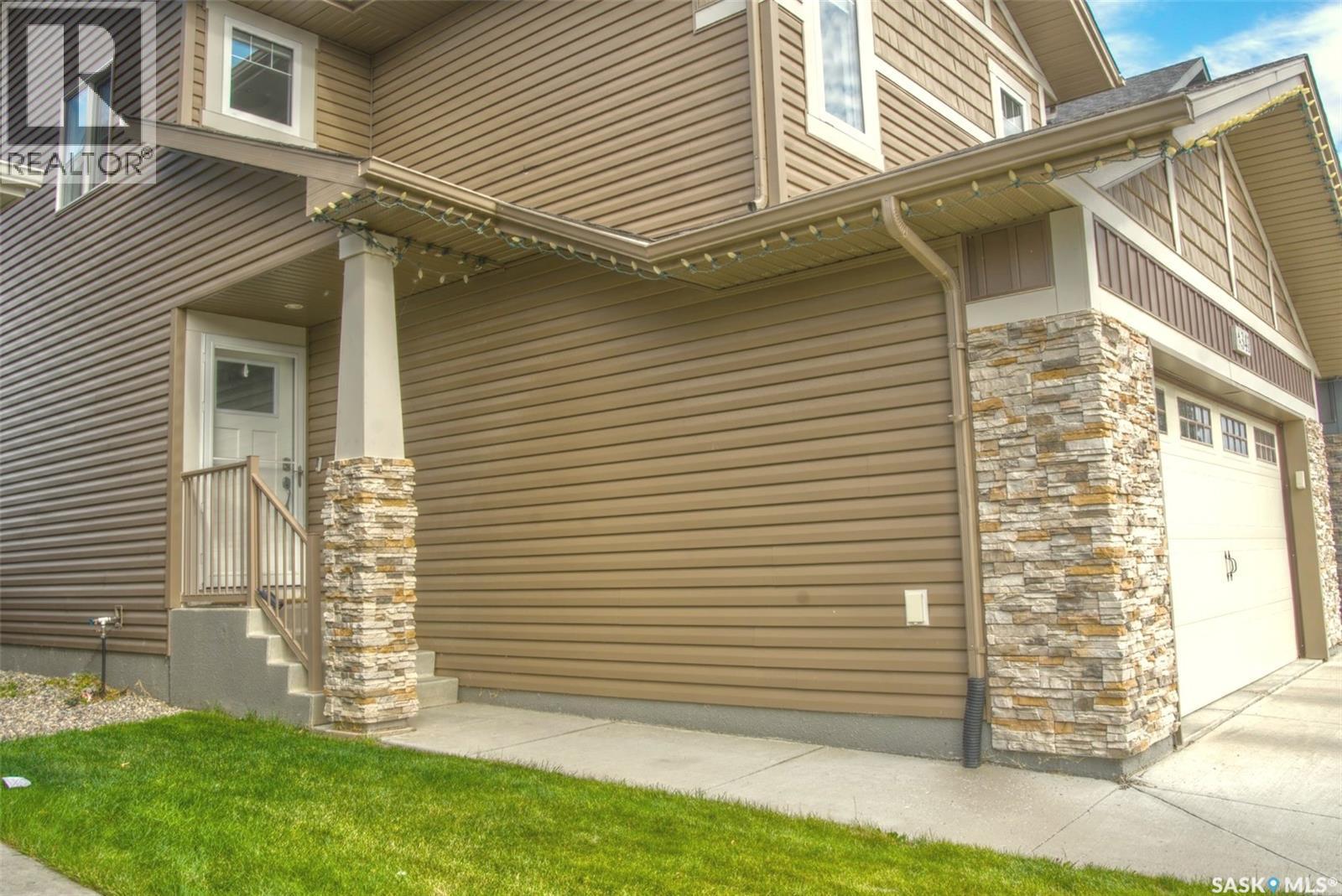 341 Germain Manor, Saskatoon, SK