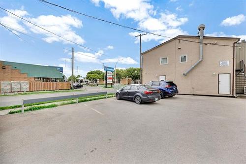 1969 Main St, Winnipeg, MB 