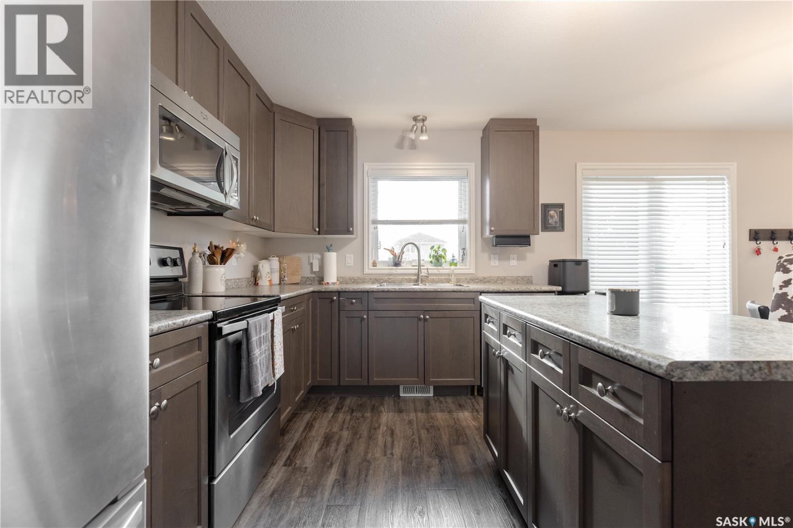 1318 Hunter Road, Saskatoon, SK