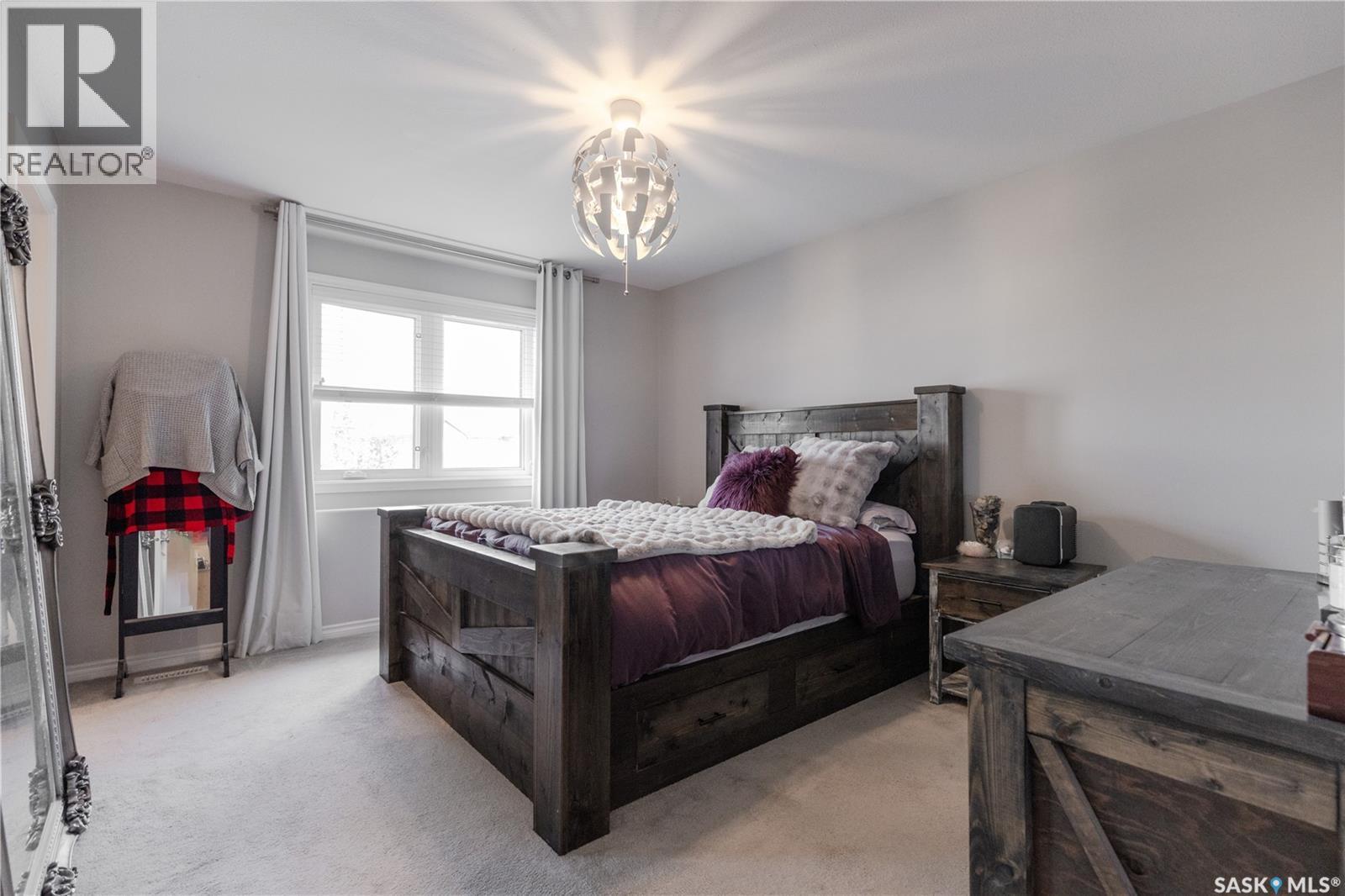 1318 Hunter Road, Saskatoon, SK