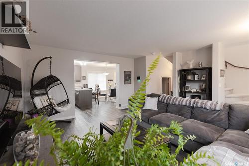1318 Hunter Road, Saskatoon, SK 