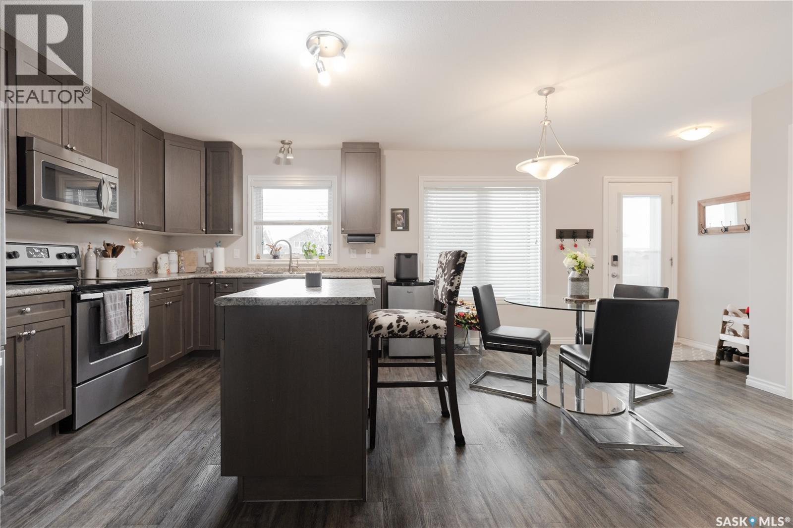1318 Hunter Road, Saskatoon, SK