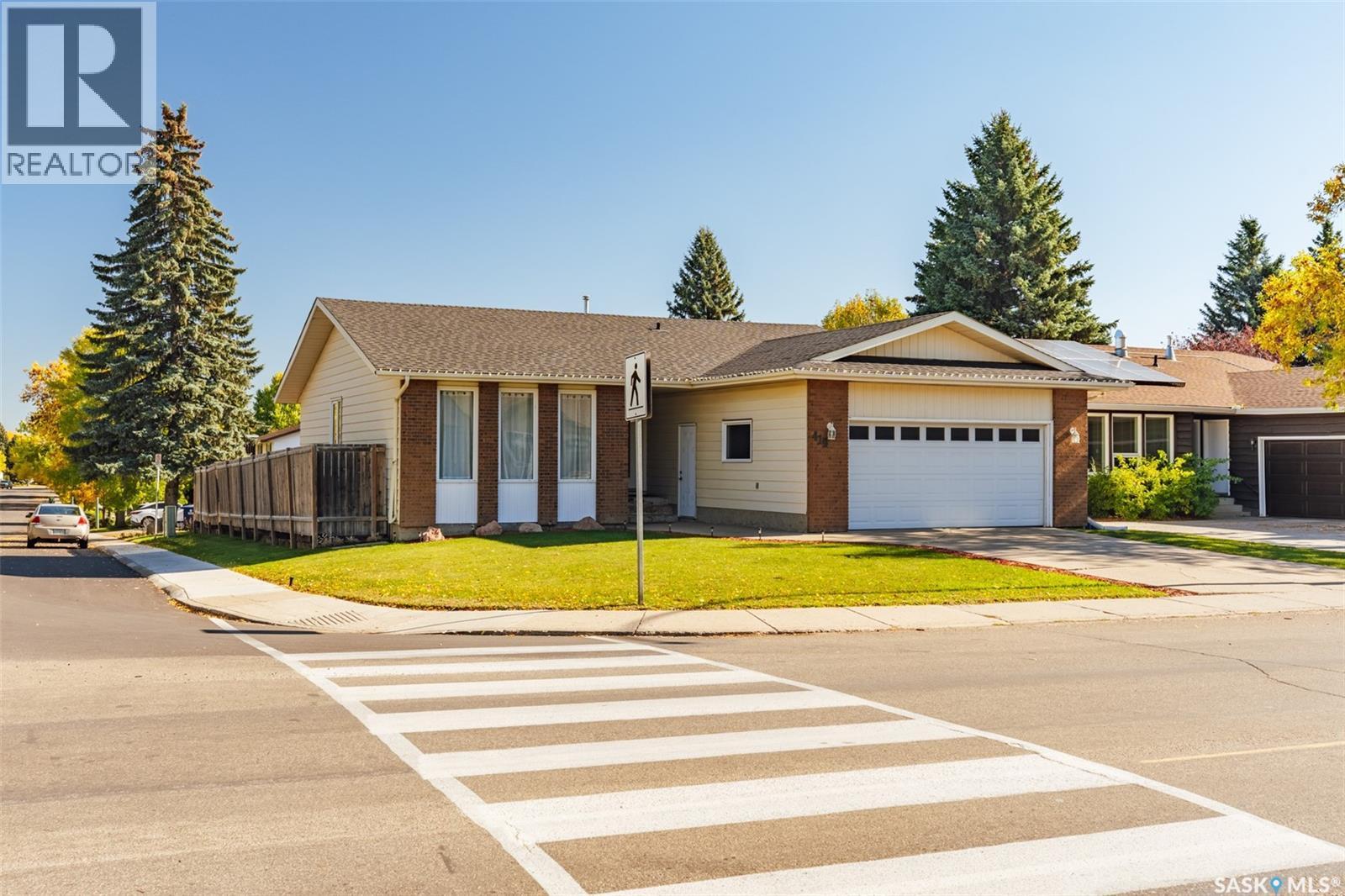 419 Kingsmere Boulevard, Saskatoon, SK