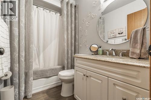 419 Kingsmere Boulevard, Saskatoon, SK 