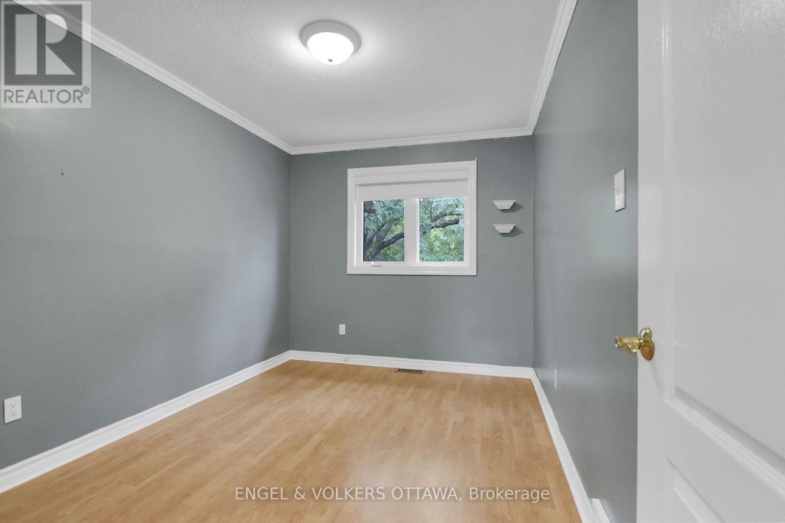 Bedroom 3 - 24 Tammela Court, Ottawa, ON