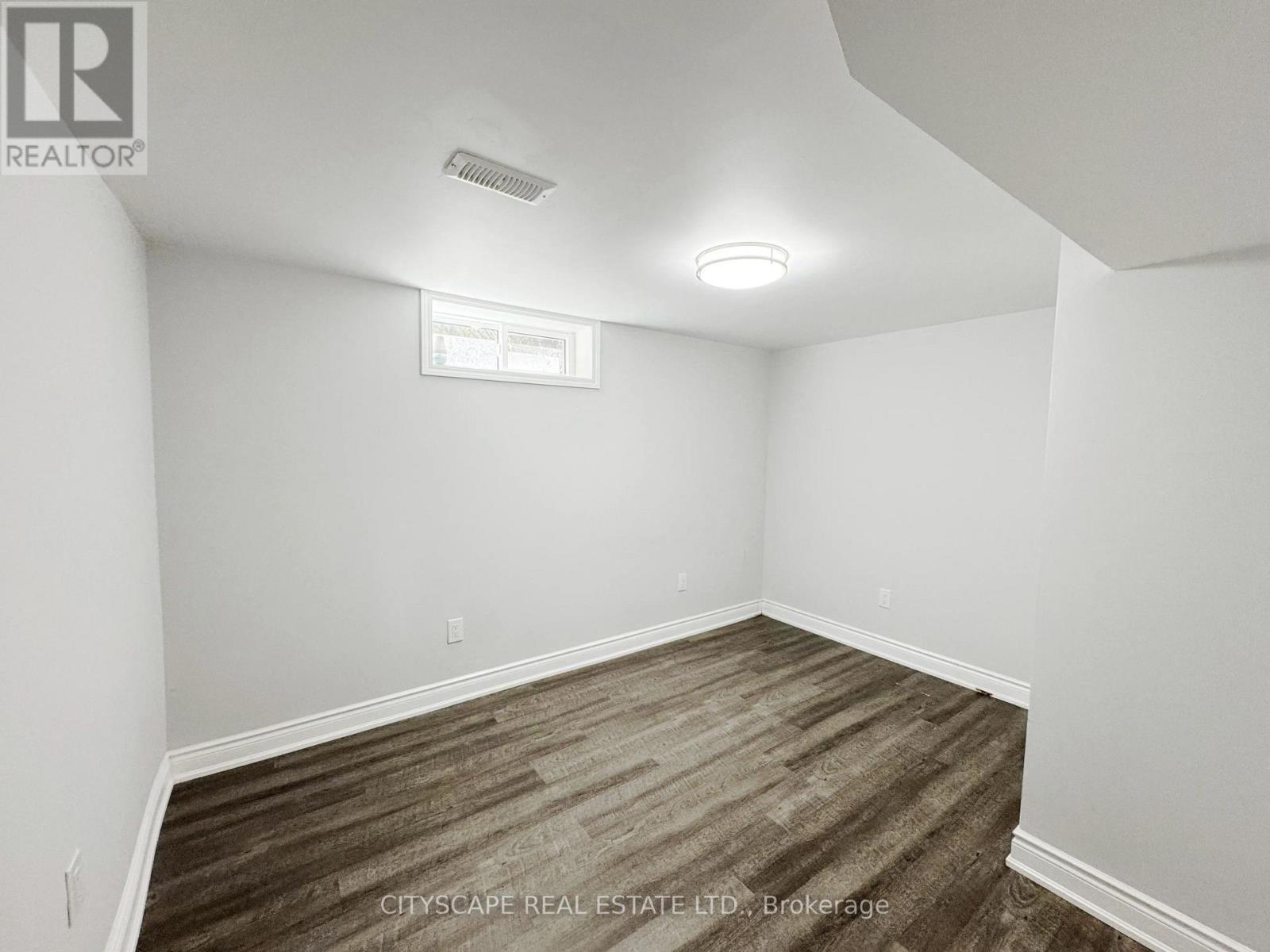 Basement: Bedroom #3 - 205 Bonaventure Drive, Hamilton, ON