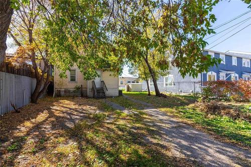 1479 Winnipeg Avenue, Winnipeg, MB 