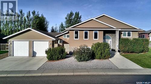 828 Colonel Otter DRIVE  Swift Current, SK S9H 4W9