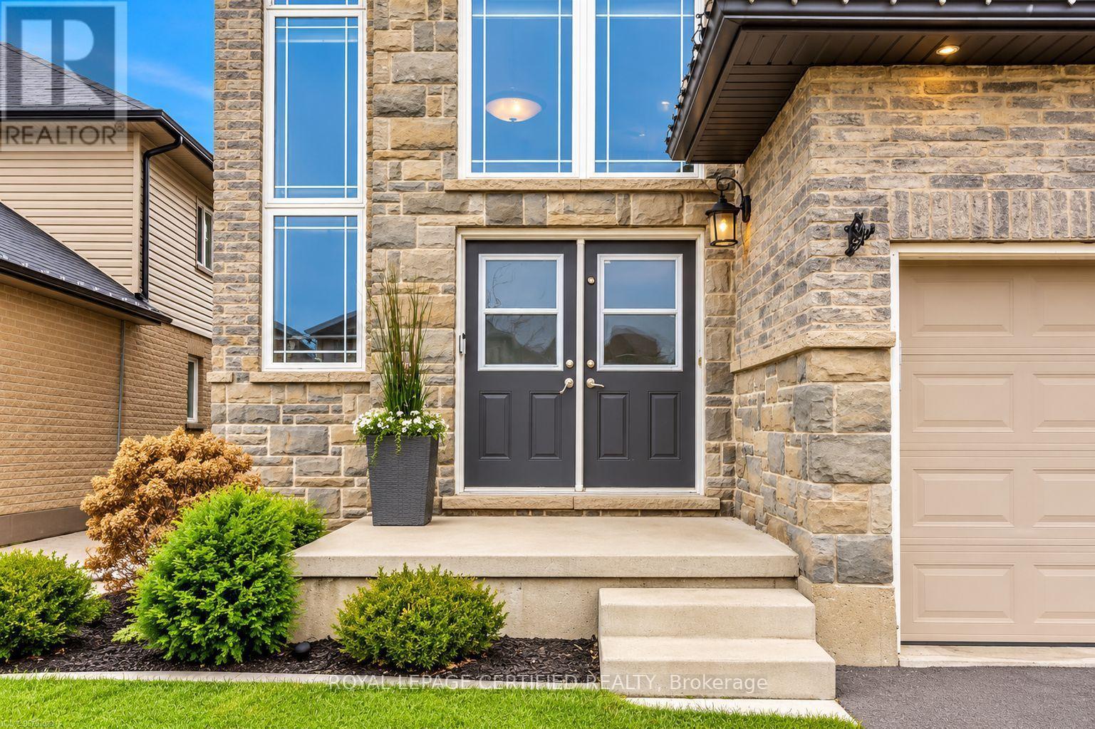 115 Davinci Boulevard, Hamilton, ON