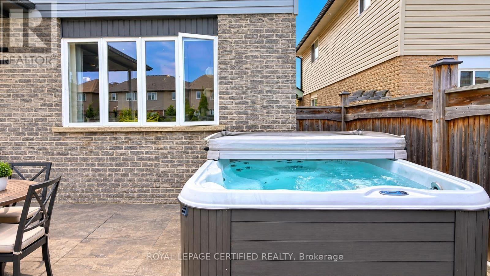 115 Davinci Boulevard, Hamilton, ON