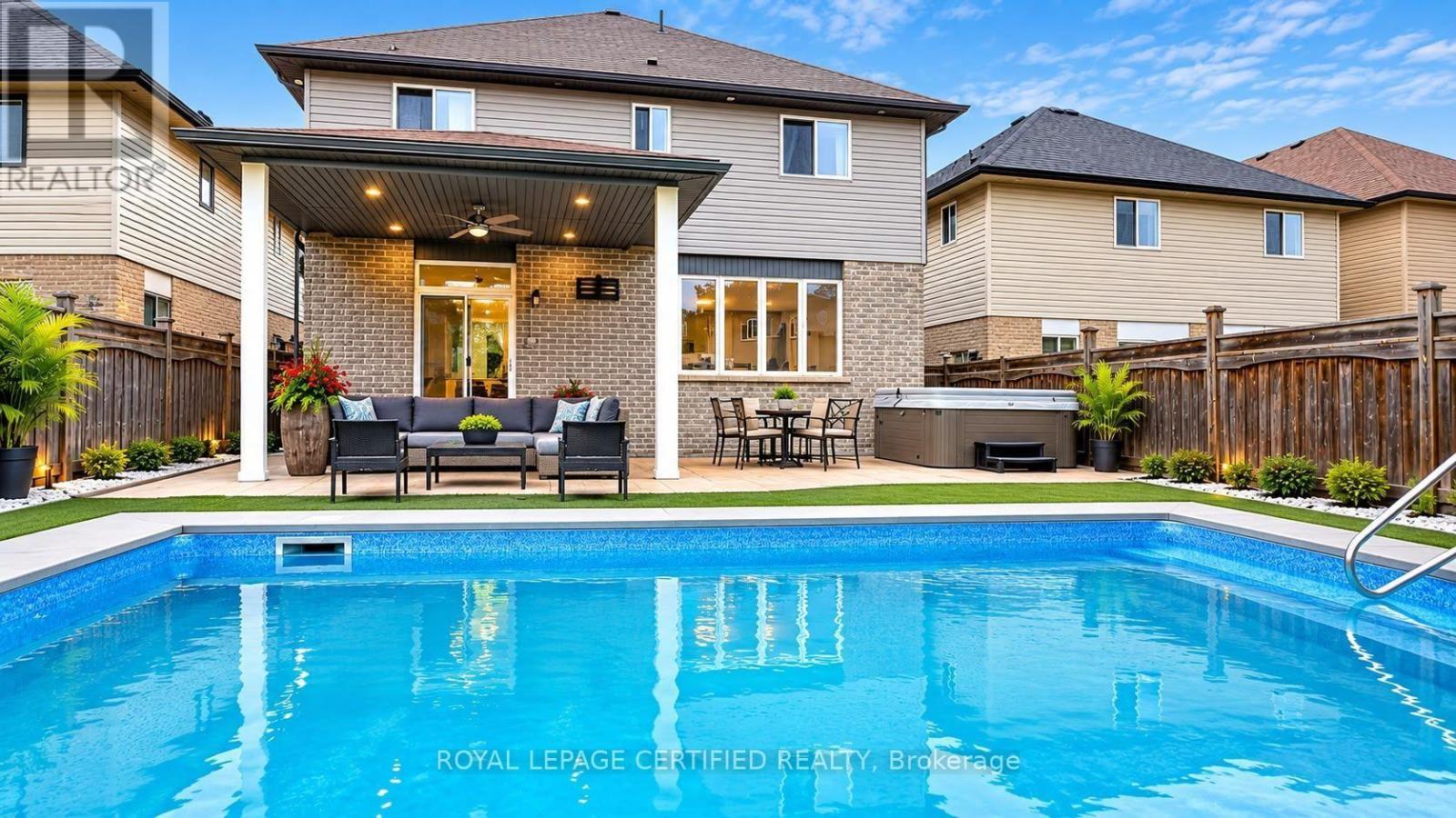 115 Davinci Boulevard, Hamilton, ON